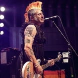 nofx16_08