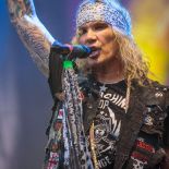 steel-panther_SB19-36