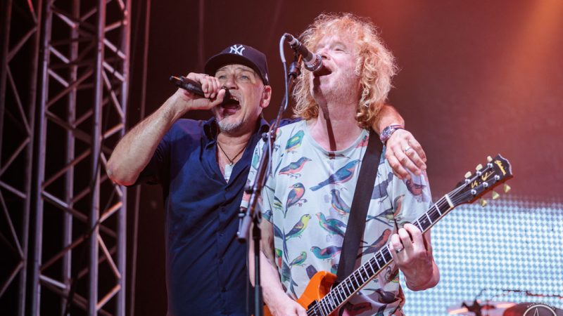 Heiß, herzlich, hochemotional: Fury in the Slaughterhouse beim Zeltfestival Rhein-Neckar
