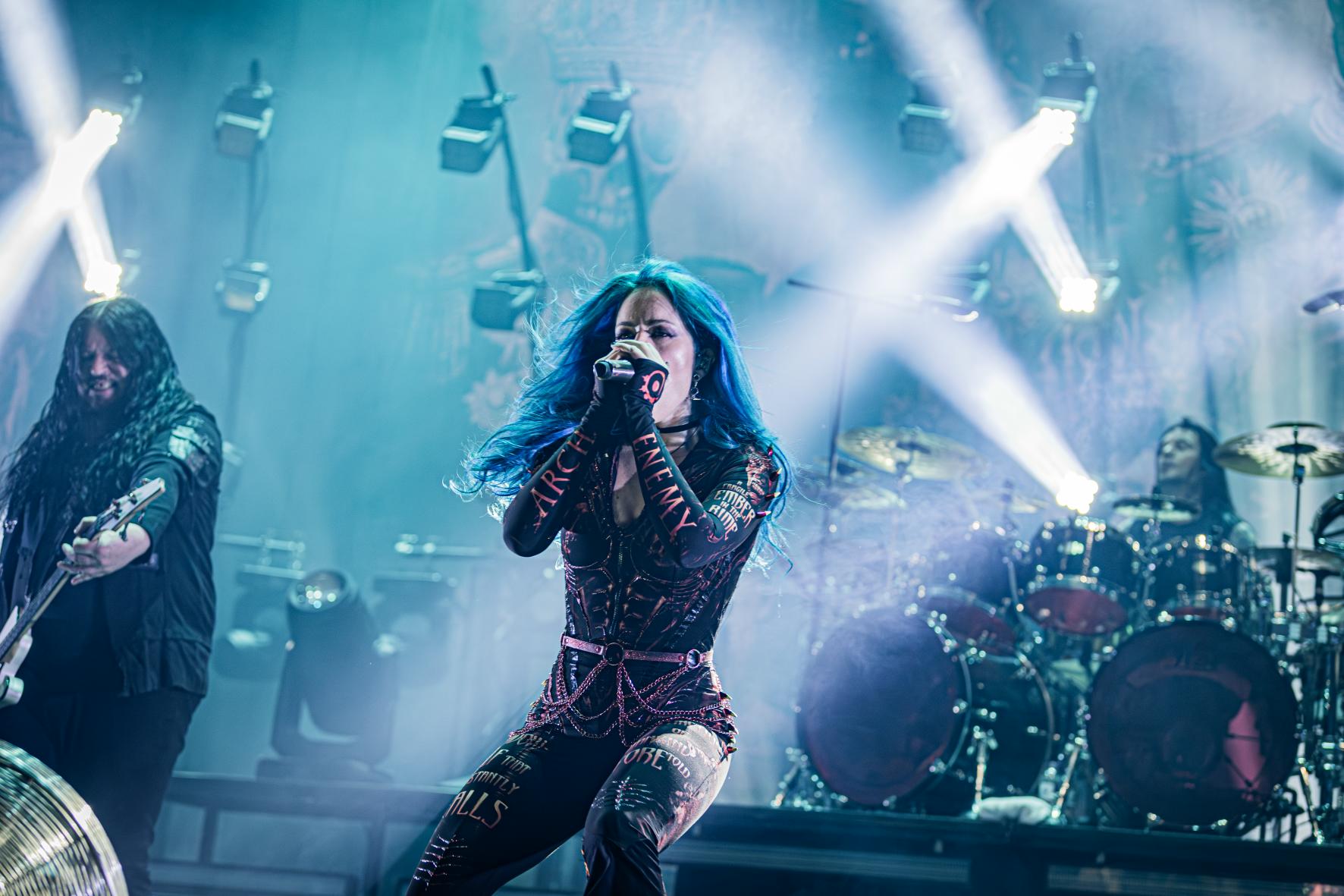 Arch Enemy eröffnen Blood Dynasty Tour in Stuttgart