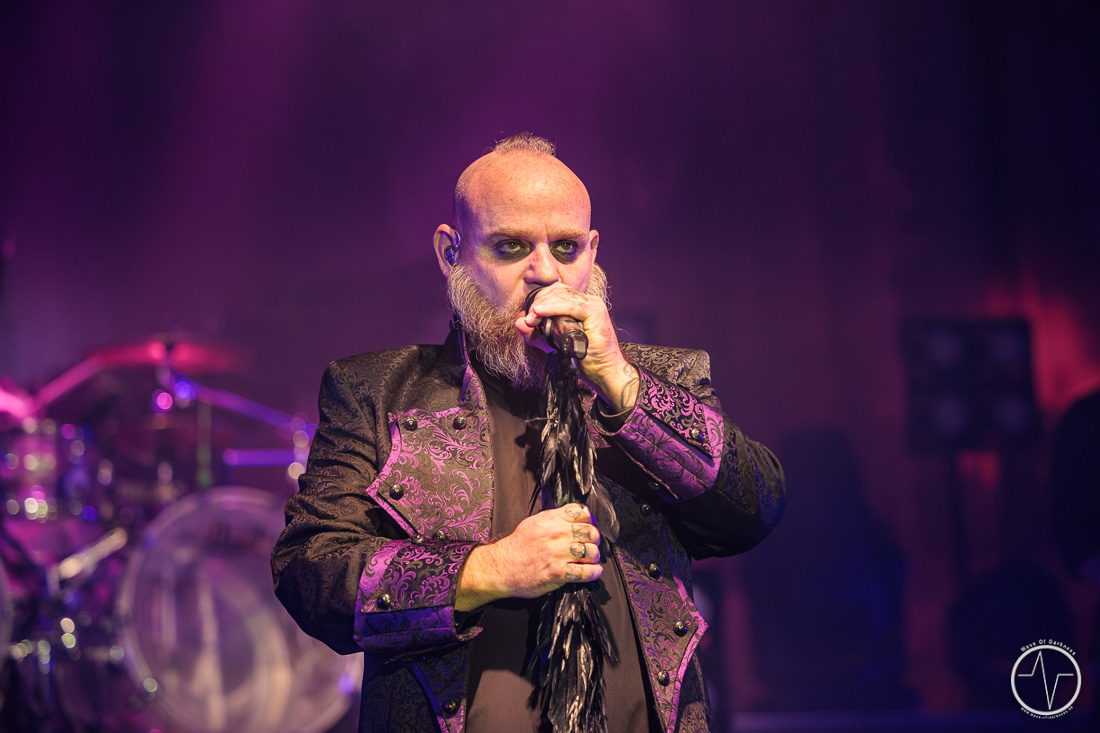 Wiesbaden im Rabenschwarz: Mono Inc. liefern packendes „Darkness“-Erlebnis